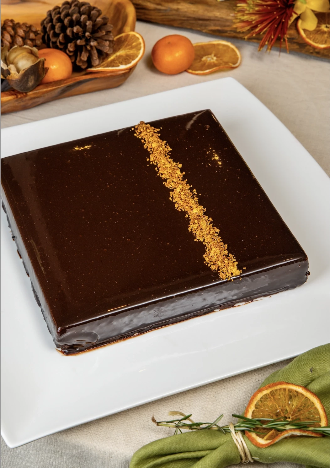 Torta de Chocolate Belga com praliné de avelã - Torta Inteira