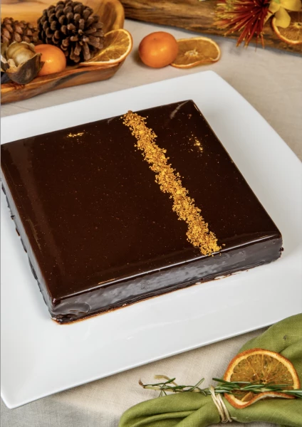 Torta de Chocolate Belga com praliné de avelã - Torta Inteira