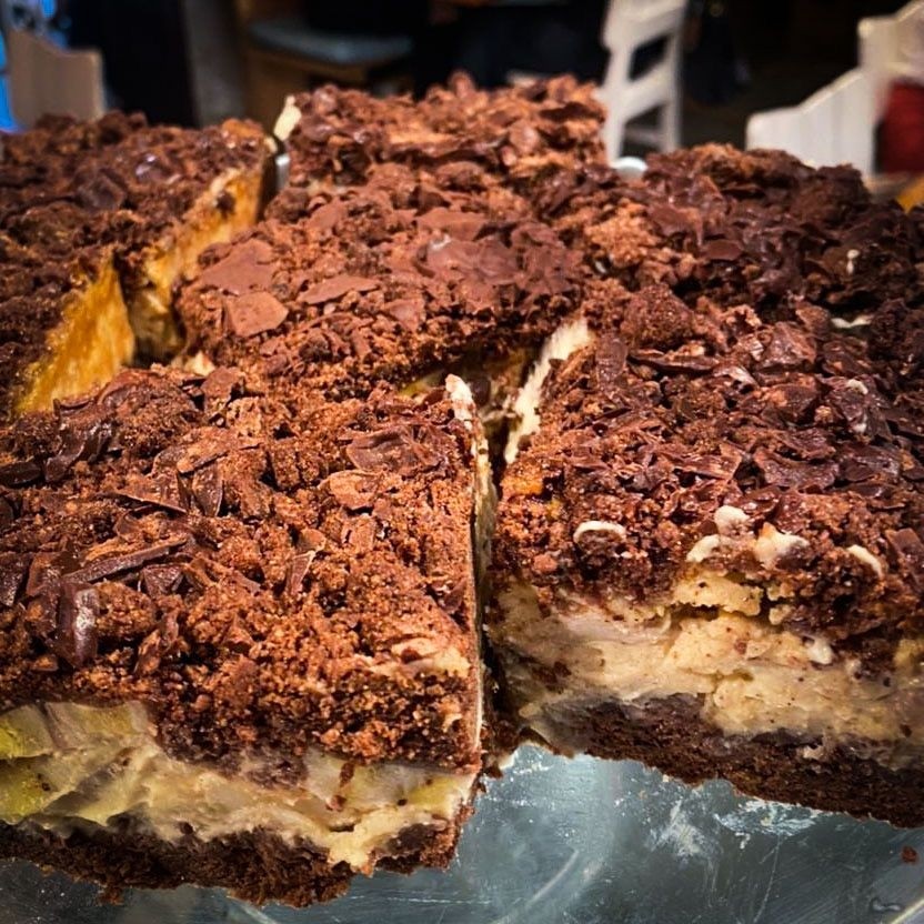Bolo de Chocolate com creme de Banana