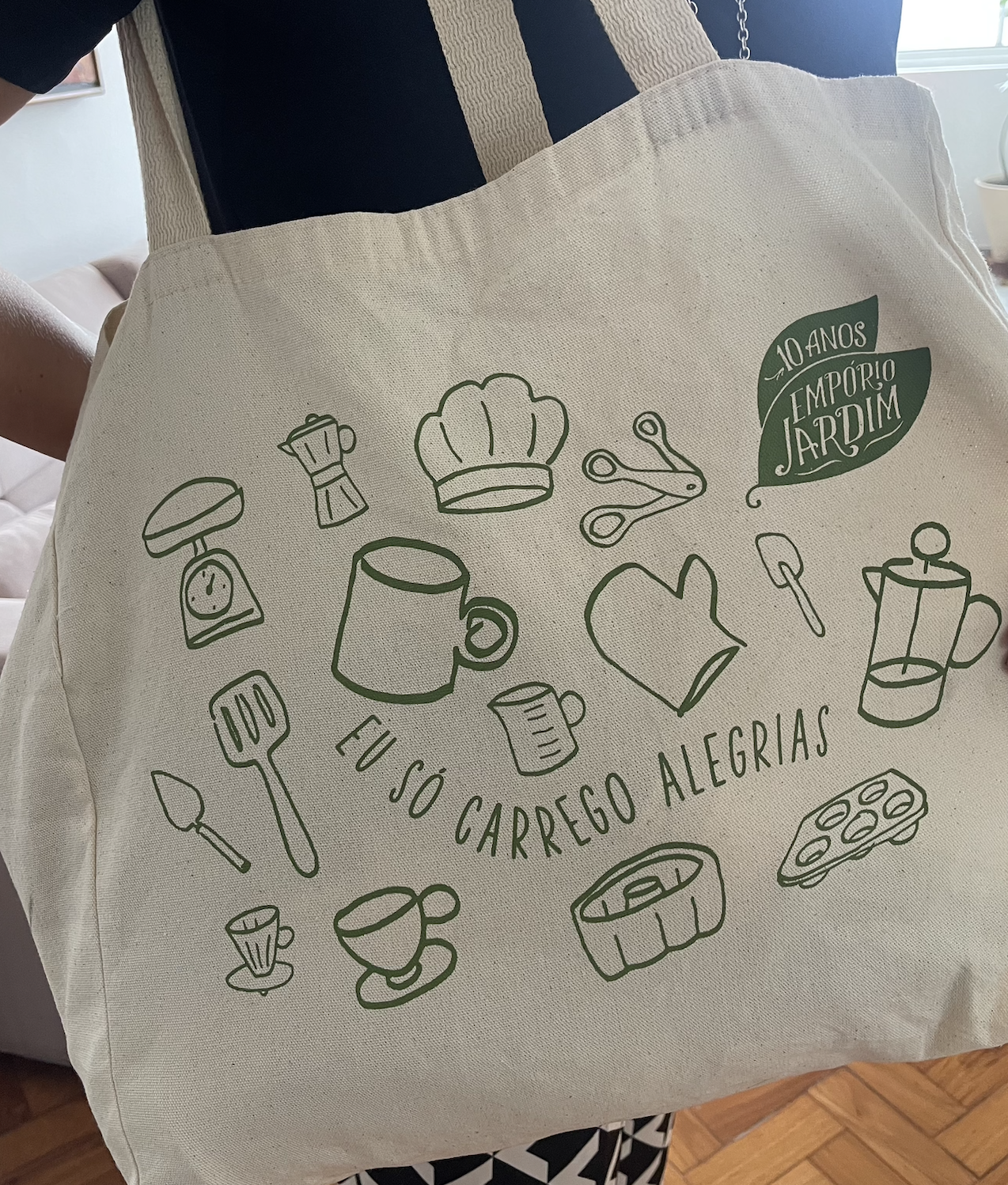 Ecobag "Eu só carrego alegrias" 