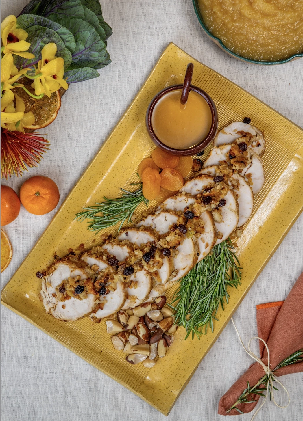 Peru Bolinha em crosta de pão rústico, frutas secas - aproximadamente 1kg (Peru “bolinha” inteiro)